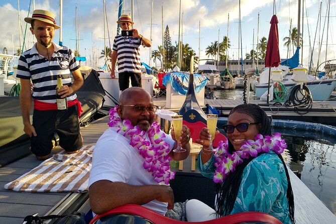 Aloha Gondola Cruise with Drinks & Pastries - Why this Waikiki gondola feels intimate (and not staged)