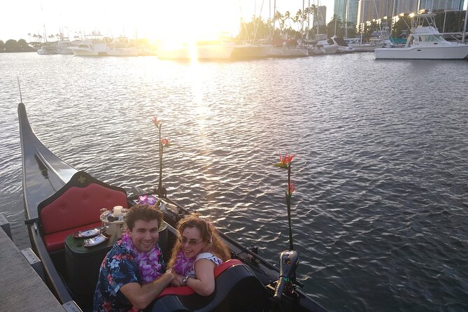 Aloha Gondola Cruise with Drinks & Pastries - Price and value: what $128 buys you in Waikiki