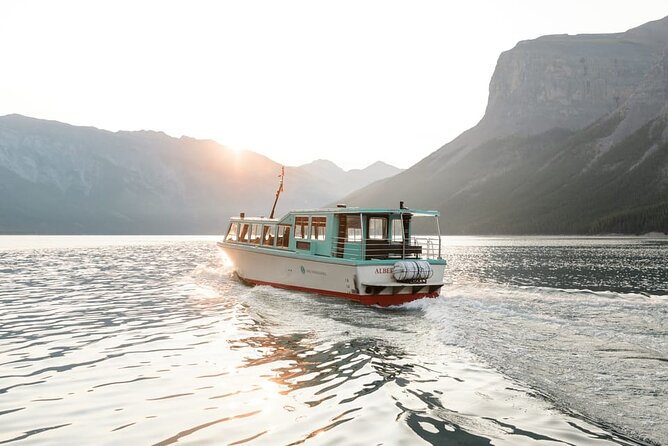 Banff/Canmore:Gondola,Hot Water Spring,Bow Fall,Iconic Lakes Tour - Lake Minnewanka, Two Jack Lake, and Johnson Lake: three calm-to-dramatic stops