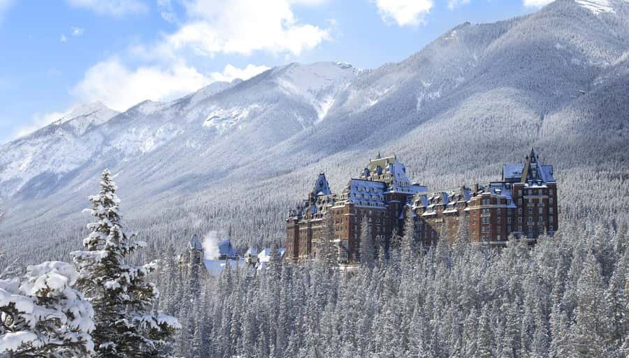 Banff Gondola, Banff Town, Lake Minnewanka, Bow Falls - Practical expectations for your day in Banff