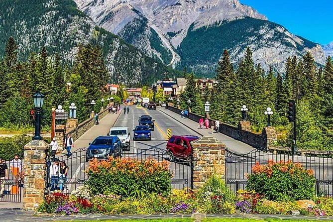 Banff: Gondola, Hot Spring and Three Lakes Tour - Banff town time: what to do with 1 hour 20 minutes