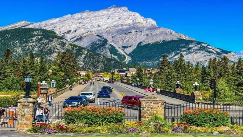 Banff: Gondola, Hot Spring and Three Lakes Tour - Price and value: what $79 covers (and what you’ll probably add)