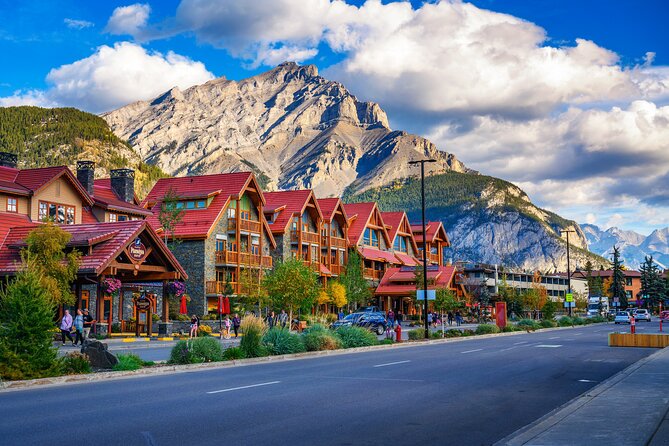 Banff Gondola Lake Minnewanka Johnston canyon and Banff Town - Quick take: what you should know before you go