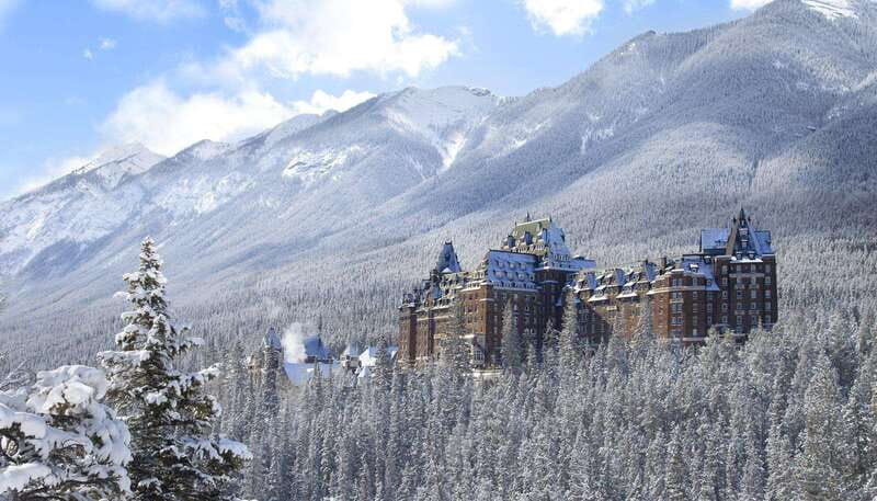 Banff Private Full-Day Tour Lake Louise, Gondola & more - A Private Van Day Through Banff’s Big Hits