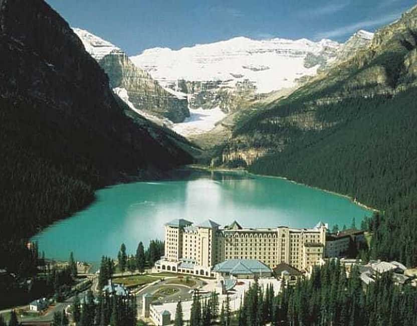 Banff Town, Gondola, Hot Springs, Bow Falls & Three Lakes - Johnson Lake: the peaceful closer