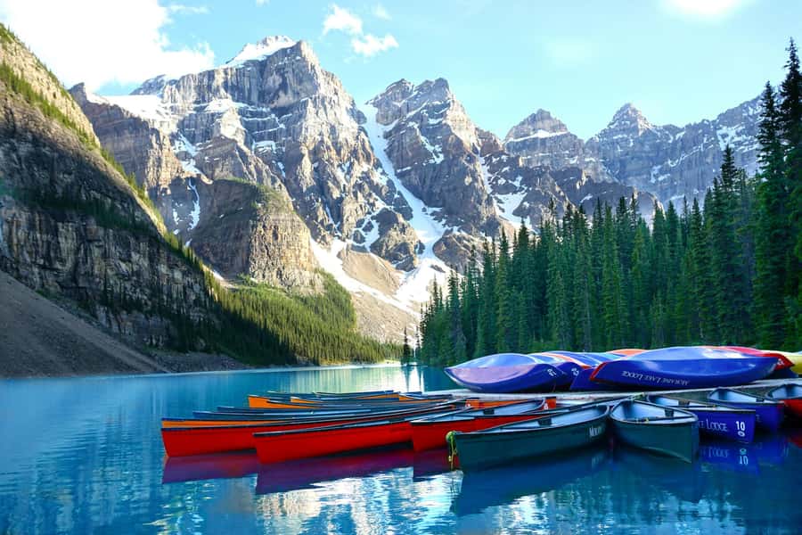 Banff Town: Gondola, Lake Louise, Moraine, Cave and Basin - Sulphur Mountain Views: Gondola vs Banff Upper Hot Springs (or Cave & Basin)
