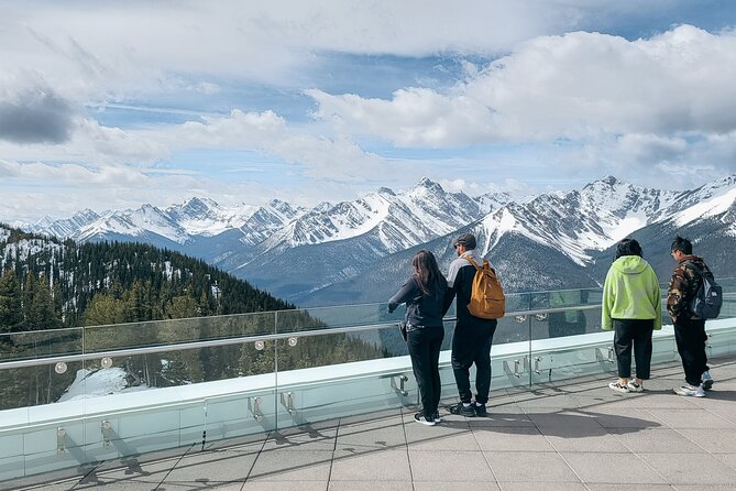 Banff Winter Tour Featuring Mountaintop Dinner and Banff Gondola - Cascade Ponds to Tunnel Mountain Drive: When the Route Changes, It Still Works