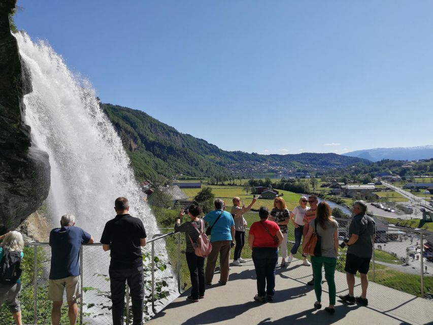 Bergen: Hardangerfjord, Voss Gondola & 3 Great Waterfalls - Steinsdalsfossen: walking behind the falls, safely and dry-ish
