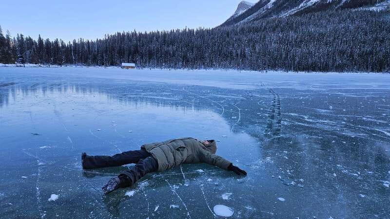 Calgary: Canmore, Banff, Lake Louise - Gondola Included - A Tight 10-Hour Day With Big-View Rewards