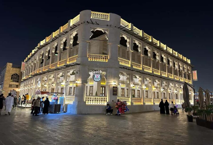 Doha Qatar: City highlights & Gondola Ride in Villaggio Mall - Getting Around Doha Comfortably: Car, WiFi, and Real-World Pacing