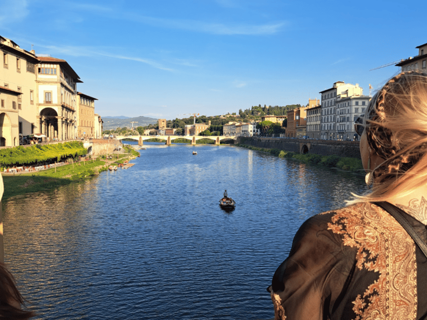 Florence: Guided Gondola Boat Tour with a Glass of Wine - FAQ