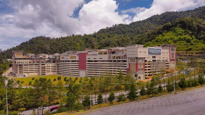 From Kuala Lumpur: Genting Highlands Day Tour & Gondola Ride - Comfort, rules, and who should (and shouldn’t) join