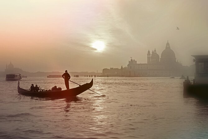 Gondola Ride and St Mark's Basilica - What I’d do after this tour (so it feels like a full win)