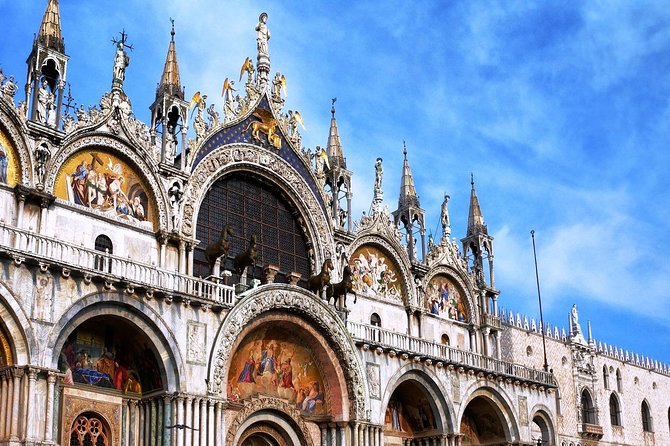 Gondola Ride and St Mark's Basilica Tour - Meeting in Venice Without Losing Your Mind: Calle Larga Ascensione
