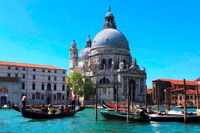 Gondola Ride and St Mark's Basilica Tour - The Gondola Ride at 3 PM: The Water-Level Venice Reality Check