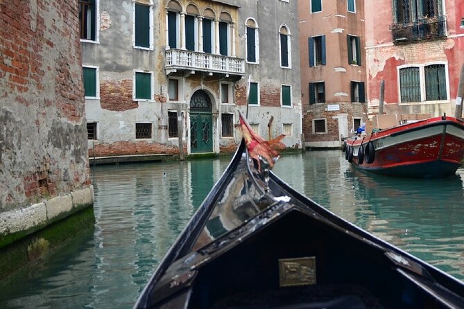 Gondola Ride and St Mark's Basilica - St. Mark’s Basilica: what the guide helps you actually see