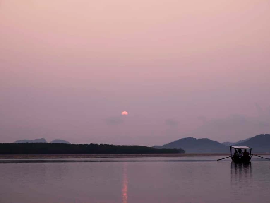 Ko Lanta: Sunrise Gondola Boat Ride with Breakfast - Price and value: is $114 for 4 hours worth it?