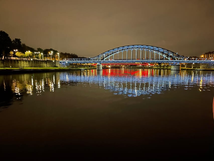 Krakow: Evening or Night Gondola Cruise - Kazimierz to the Ghetto Wall Fragment: History With a Hard Edge