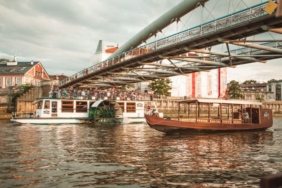 Krakow: Vistula Night Cruise by Gondola w/ Audio Commentary - Key things worth knowing before you go