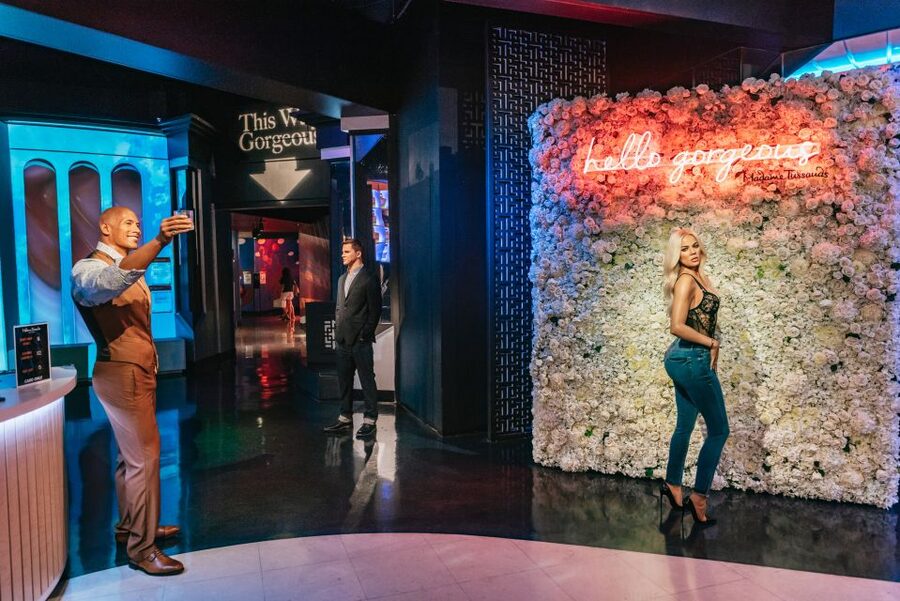 Las Vegas: Entry to Madame Tussauds with a Gondola Cruise - Wind, cold, and timing: small planning choices that save your day