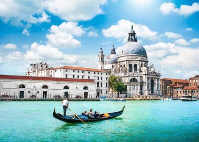 Magical Gondola Journey: Explore Venice's Grand Canal in Style! - Meeting Calle larga de lAscension without fuss