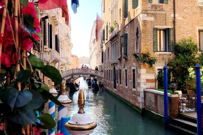 Morning Walking Tour of Venice with Gondola Ride - La Fenice and Saints John & Paul: Opera House Power and the “Pantheon” Role