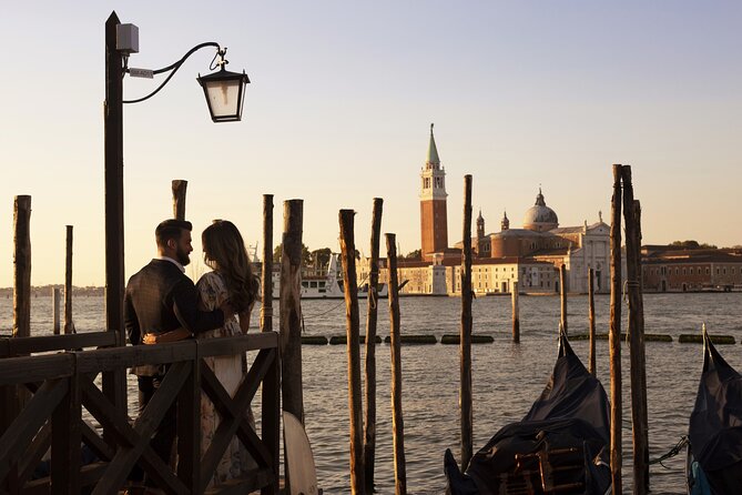 Private Gondola Ride and Photoshoot - Piazza San Marco Stop: Basilica and Doge’s Palace, Ready for Photos