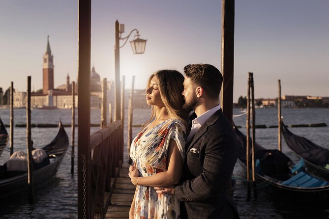 Private Gondola Ride and Photoshoot - What the Pro Camera and Editing Add to Your Results