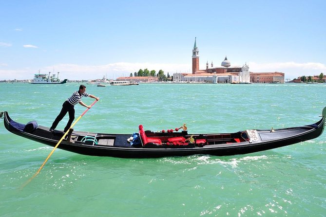 Private Gondola Tour - Bridges, Palazzos, and the Best Way to See Venice From Water Level