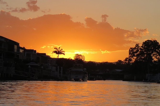Private, luxury Gold Coast Gondola cruise with cheese & wine - Should you book this private Gold Coast Gondola cruise?