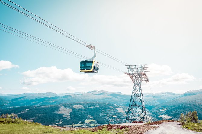 Private tour - Hardangerfjord, Voss Gondola & 4 Great Waterfalls - Vøringsfossen and Skjervsfossen: Norway’s power with built-in walking paths