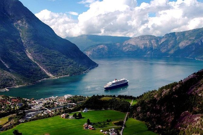 Private tour - Hardangerfjord, Voss Gondola & 4 Great Waterfalls - Should you book this private Hardangerfjord, Voss Gondola and waterfalls tour?