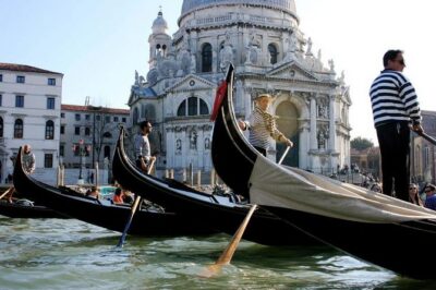 Private Tour: Venice Gondola Ride with Serenade - Check-In at San Marco, Then Off to Santa Maria del Giglio