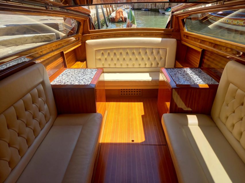 Ravenna Port to Venice with Deluxe Tour by Boat and Gondola - Guides make the difference: the Sebastian and Alice effect