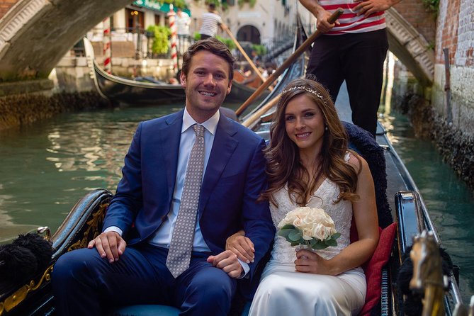 Renew your wedding vows on a romantic gondola - Price and Value: What Makes This Worth It (and When It Isn’t)