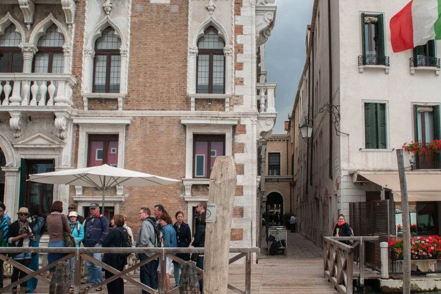 Secret Venice & Gondola Tour - Start at Alilaguna: where the tour actually begins by San Marco