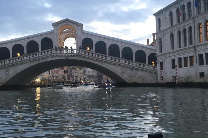 Skip the Line: Best of Venice Private Tour Including San Marco Doges' Palace and Gondola Ride - Who this tour fits best