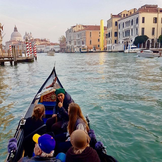 Venice: 30 min Gondola Ride on the Grand Canal with Guide - Who this gondola tour is best for (and who should skip it)