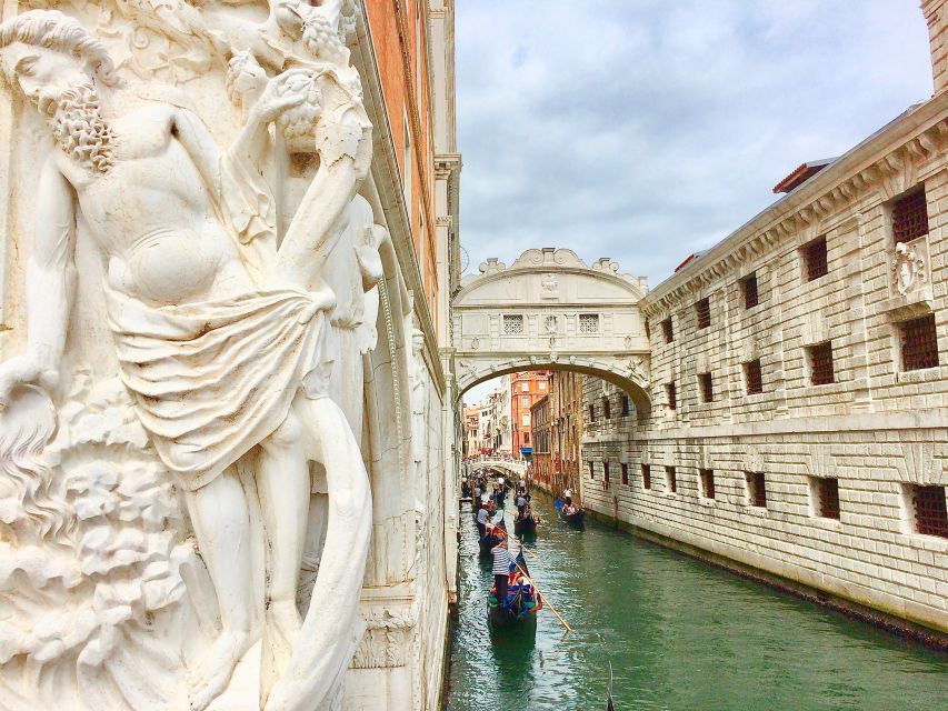 Venice: Basilica and Doge's Palace Tour with Gondola Ride - The 1–3 PM free time: how to use it wisely