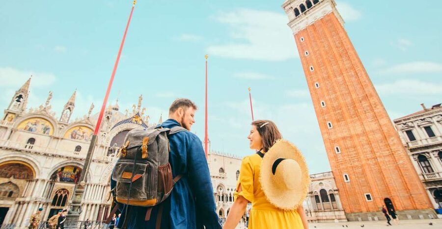 Venice: Basilica and Doge's Palace Tour with Gondola Ride - Entering St. Mark’s Basilica: what the guide helps you notice
