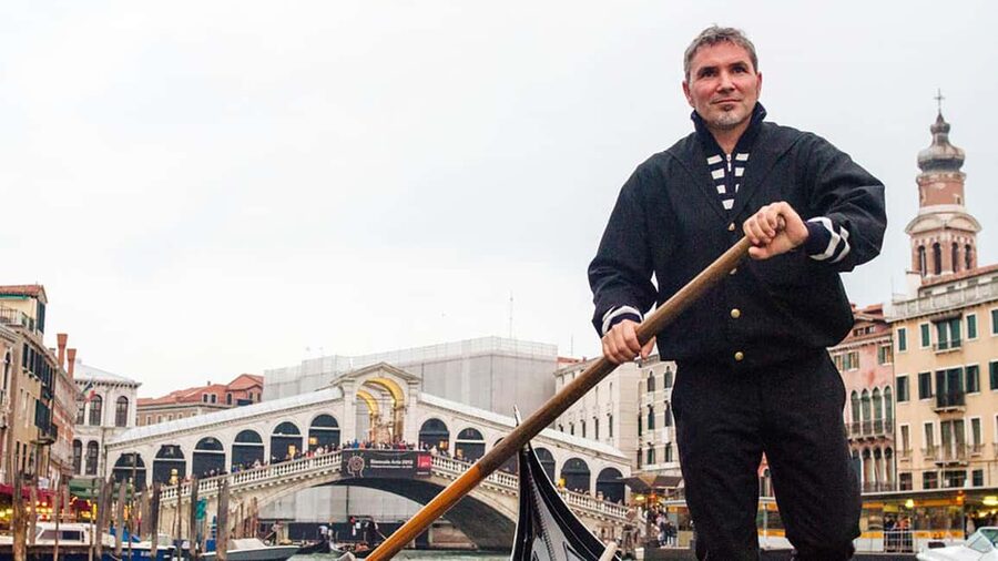 Venice: City Highlights Tour with St Mark's and Gondola Ride - Pace, footwear, and who should book (and who shouldn’t)