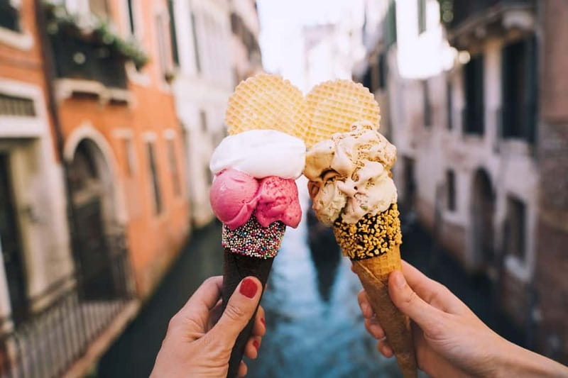 Venice: City Pass 30+ sights, St. Marks Museums & Gondola - Chorus Pass Venice: 20 churches of Venice without ticket juggling