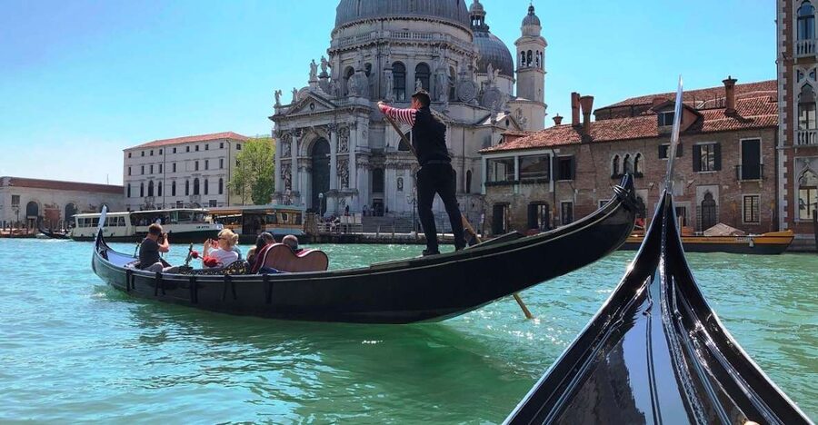 Venice Combo: Gondola, St. Mark’s Basilica Pala d'Oro option - Inside St. Mark’s Basilica: what a good guide adds to all that gold