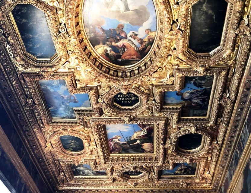 Venice: Doge's Palace Guided-Tour & Gondola Ride - From Palace to Gondola: What the Timing Feels Like