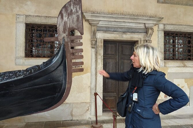 Venice: Doge's Palace Guided Tour With Tickets & Optional Gondola - Group Size, Pacing, and What the Best Guides Do