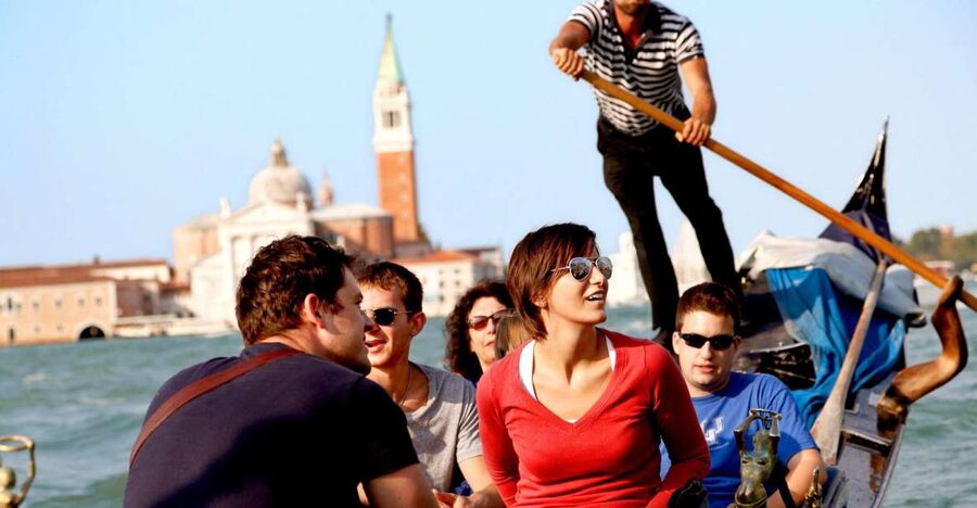 Venice: Gondola Ride with Live Guide or Audio Guide - Setting Off Near Madonna della Salute and the Grand Canal