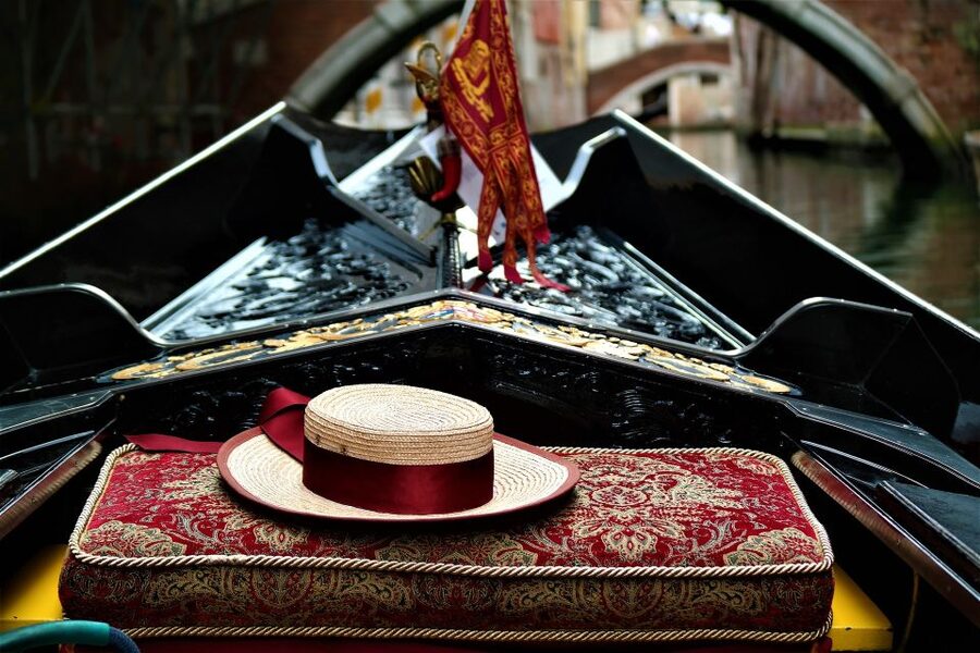 Venice: Grand Canal Gondola Experience with Live Commentary™ - Practical Stuff That Makes or Breaks the Experience