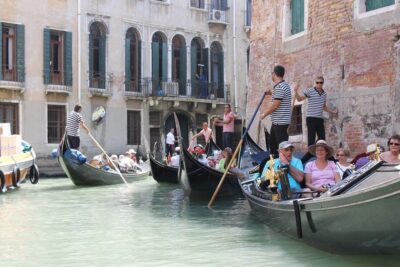 Venice: Grand Canal Gondola Experience with Live Commentary™ - The Gondola Ride: Small Canals First, Grand Canal Later