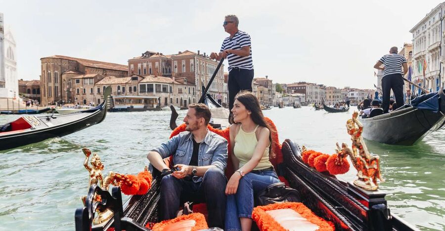 Venice: Grand Canal Gondola Ride with App Commentary - Key things I’d plan around before you go