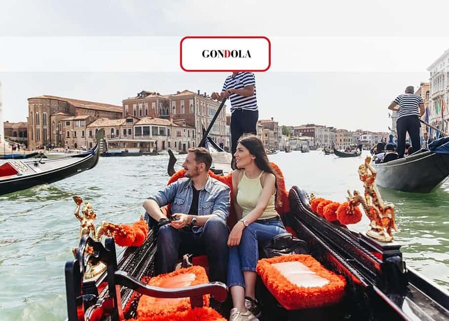 Venice: Grand Canal Gondola Ride with App Commentary - The 15-minute gondola introduction that actually helps